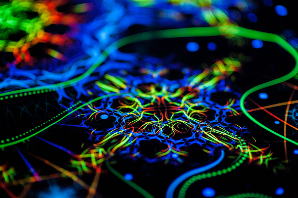 Psychedelic fluorescent backdrop by Ahankara Art