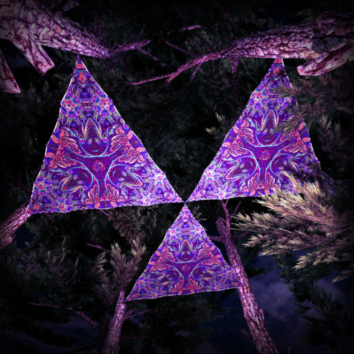 Jungle Snakes UV-Triangles - TR03 - 3 Pieces - UV-Reactive Psychedelic Party Decoration - 3D Preview