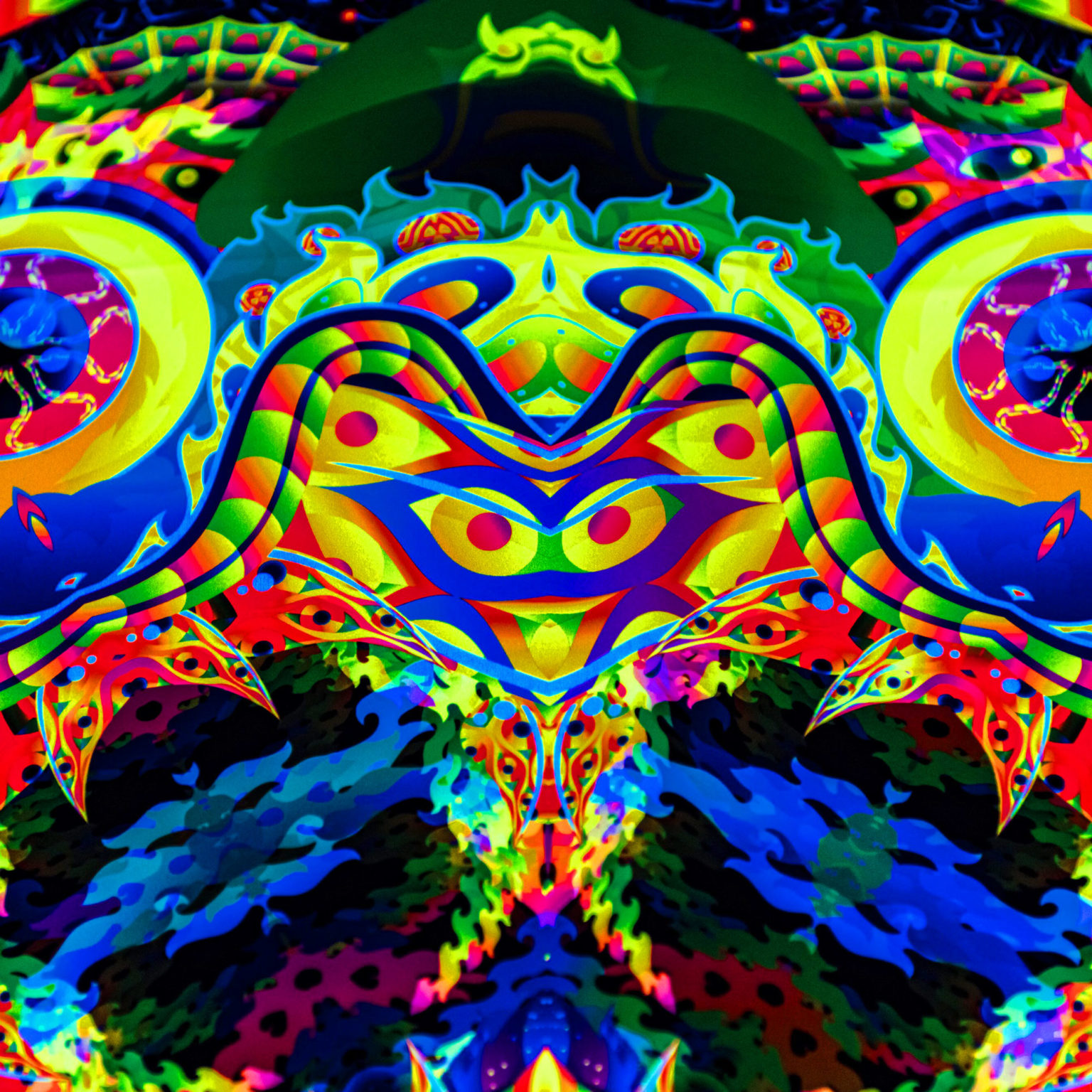 Bali Jungle Mandala Trippy Tapestry UV-Reactive Backdrop Closeup