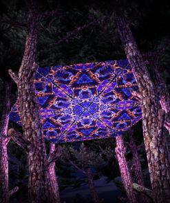 Magic Mushroom Werewolves UV-Triangles - TR03 - 6 Pieces - UV-Reactive Psychedelic Party Decoration - 3D Preview