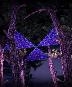 Cyber Venus UV-Triangles - TR03 - 3 Pieces - UV-Reactive Psychedelic Party Decoration - 3D Preview