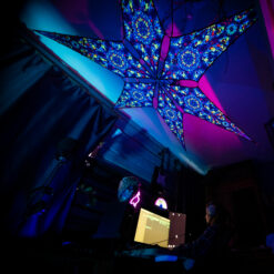 Dreamy Tanzanite - Psychedelic UV-Reactive Ceiling Decoration Canopy 6 Petals