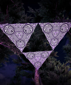 Melting Time Black&White-Triangles - TR02 - 3 Pieces - B&W-Reactive Psychedelic Party Decoration - 3D Preview