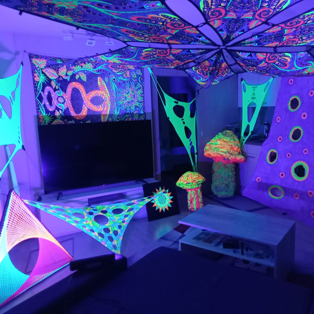 Raverssoul's Trance Party UV-Decorations in Germany, Freiburg
