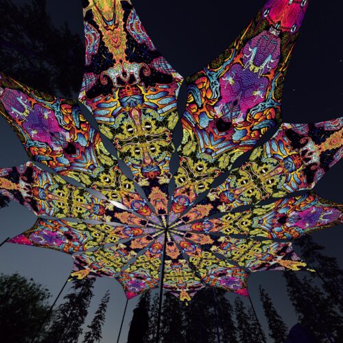 Union and Monkeys - 12 Petals Canopy Set - UV-Reactive Flurescent Ceiling Decoration - 3D-Preview