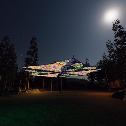 BR-TR03 and BR-TR01 - 6 Diamonds Canopy Set - UV-Reactive Flurescent Ceiling Decoration - 3D-Preview