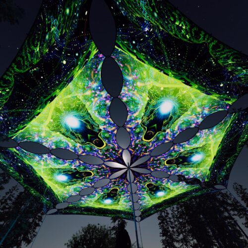 EN-TR01 - 6 Triangles Canopy Set - UV-Reactive Flurescent Ceiling Decoration - 3D-Preview
