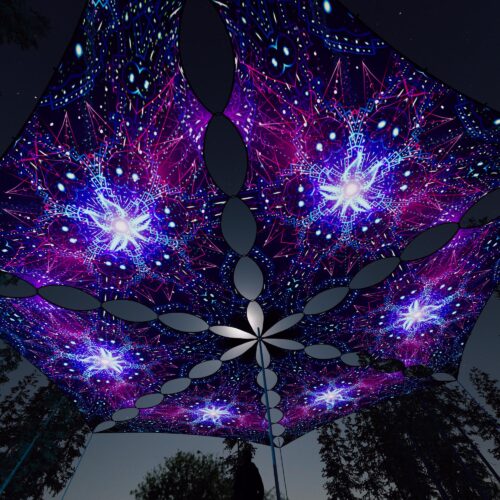 EN-TR03 - 6 Triangles Canopy Set - UV-Reactive Flurescent Ceiling Decoration - 3D-Preview