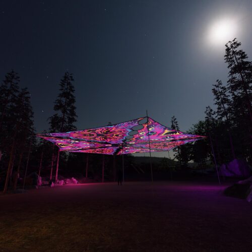 ES-TR02 and ES-TR03 - 6 Triangles Canopy Set - UV-Reactive Flurescent Ceiling Decoration - 3D-Preview