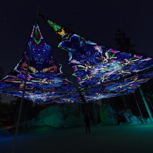 EUK-TR01 and EUK-TR02 - 6 Triangles Canopy Set - UV-Reactive Flurescent Ceiling Decoration - 3D-Preview