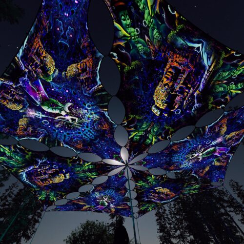 EUK-TR02 and EUK-TR03 - 6 Triangles Canopy Set - UV-Reactive Flurescent Ceiling Decoration - 3D-Preview