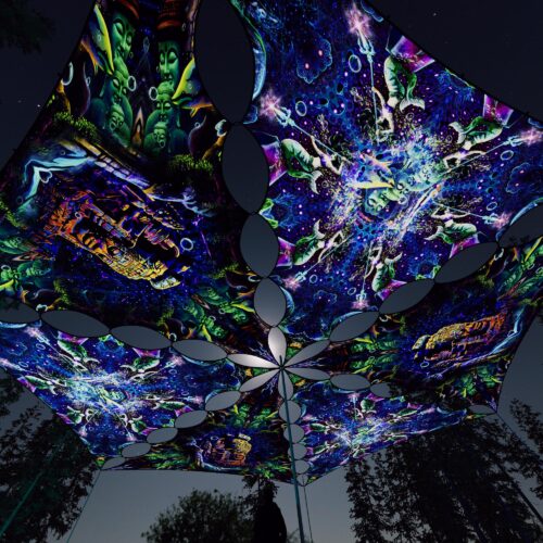 EUK-TR03 and EUK-TR01 - 6 Triangles Canopy Set - UV-Reactive Flurescent Ceiling Decoration - 3D-Preview