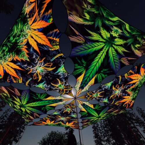 HH-TR01 and HH-TR02 - 6 Triangles Canopy Set - UV-Reactive Flurescent Ceiling Decoration - 3D-Preview