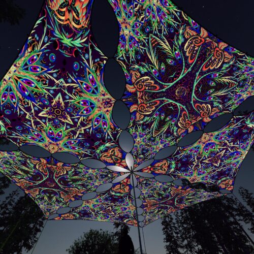 JS-TR02 and JS-TR03 - 6 Triangles Canopy Set - UV-Reactive Flurescent Ceiling Decoration - 3D-Preview