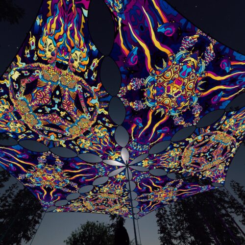 KL-TR01 and KL-TR02 - 6 Triangles Canopy Set - UV-Reactive Flurescent Ceiling Decoration - 3D-Preview