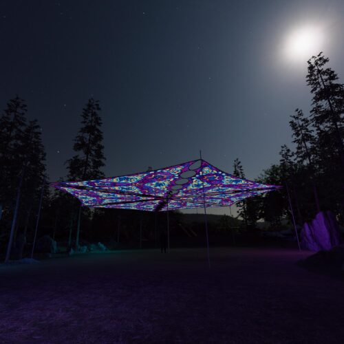 KL-TR03 - 6 Triangles Canopy Set - UV-Reactive Flurescent Ceiling Decoration - 3D-Preview