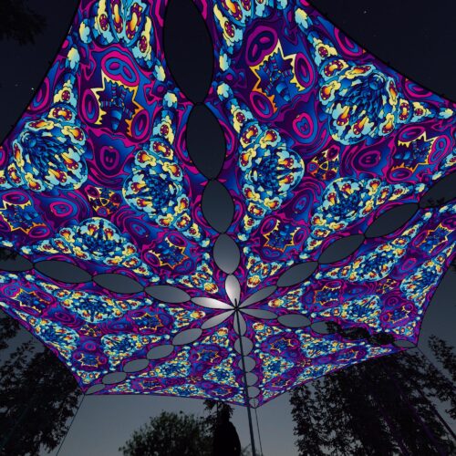 KL-TR03 - 6 Triangles Canopy Set - UV-Reactive Flurescent Ceiling Decoration - 3D-Preview