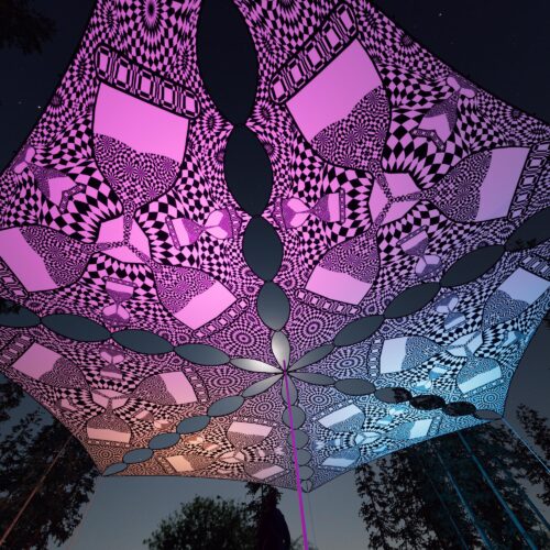 MT-TR01 - 6 Triangles Canopy Set - UV-Reactive Flurescent Ceiling Decoration - 3D-Preview
