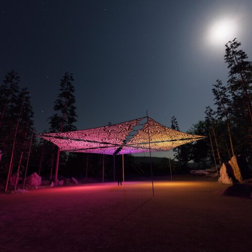 MT-TR02 - 6 Triangles Canopy Set - UV-Reactive Flurescent Ceiling Decoration - 3D-Preview