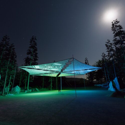 MT-TR03 and MT-TR01 - 6 Triangles Canopy Set - UV-Reactive Flurescent Ceiling Decoration - 3D-Preview