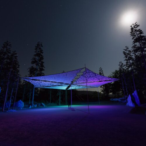 MT-TR02 and MT-TR03 - 6 Triangles Canopy Set - UV-Reactive Flurescent Ceiling Decoration - 3D-Preview