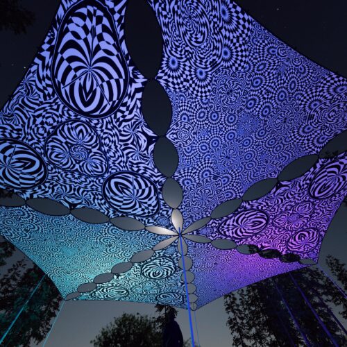 MT-TR02 and MT-TR03 - 6 Triangles Canopy Set - UV-Reactive Flurescent Ceiling Decoration - 3D-Preview