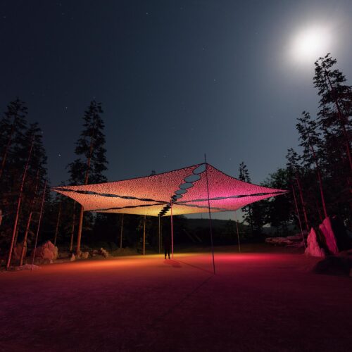 MT-TR03 - 6 Triangles Canopy Set - UV-Reactive Flurescent Ceiling Decoration - 3D-Preview