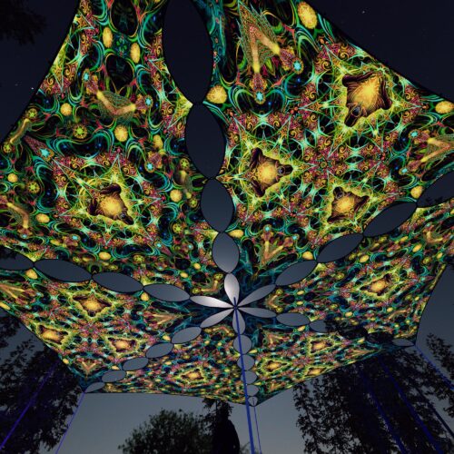 R2-TR01 and R2-TR02 - 6 Triangles Canopy Set - UV-Reactive Flurescent Ceiling Decoration - 3D-Preview