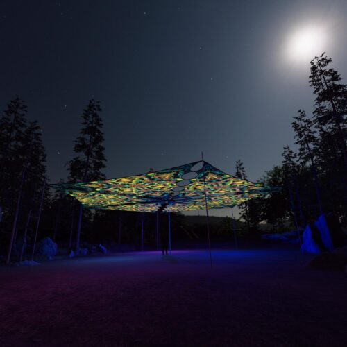 R2-TR02 - 6 Triangles Canopy Set - UV-Reactive Flurescent Ceiling Decoration - 3D-Preview