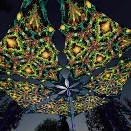 R2-TR02 - 6 Triangles Canopy Set - UV-Reactive Flurescent Ceiling Decoration - 3D-Preview