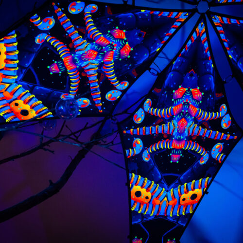 VN-Spine – 6 Petals Canopy Set - UV-Reactive Flurescent Ceiling Decoration - 3D-Preview