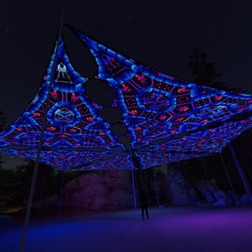 VN-TR03 - 6 Triangles Canopy Set - UV-Reactive Flurescent Ceiling Decoration - 3D-Preview