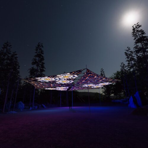 WT-TR02 and WT-TR03 - 6 Triangles Canopy Set - UV-Reactive Flurescent Ceiling Decoration - 3D-Preview