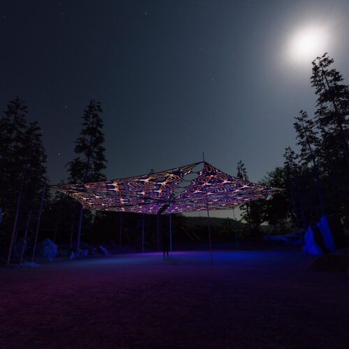 WT-TR02 - 6 Triangles Canopy Set - UV-Reactive Flurescent Ceiling Decoration - 3D-Preview